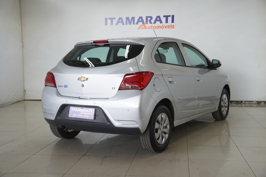 chevrolet onix lt 1.0 2017/2018 - itamarati veiculos6