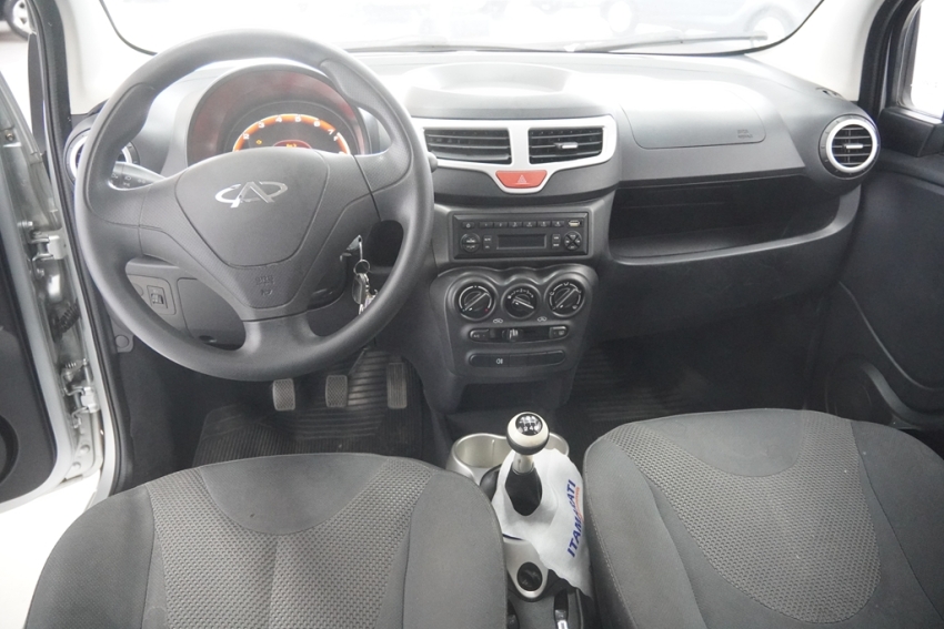 chery qq look 1.0 12v 2017/2018 - itamarati veiculos13