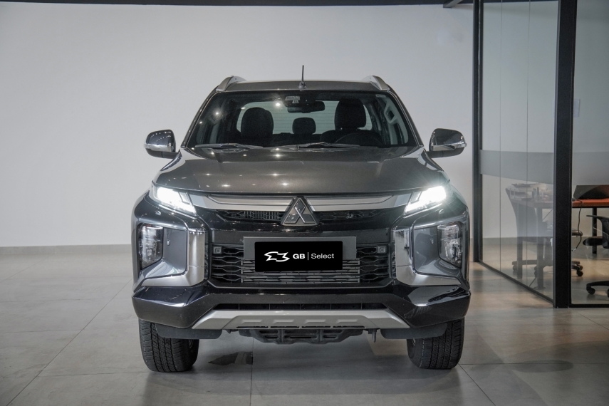 mitsubishi l200 triton 2.4 turbo diesel 4x4 at sport hpe-s 2024