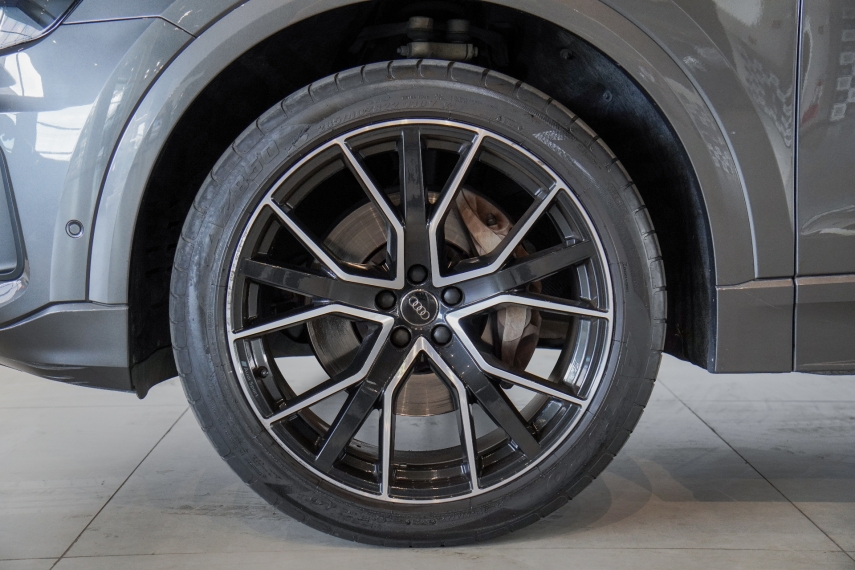 audi q8 3.0 tfsi gasolina performance quattro tiptronic.
