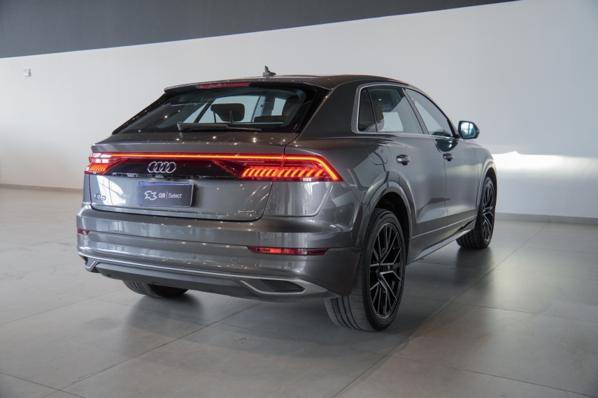 audi q8 3.0 tfsi gasolina performance quattro tiptronic.