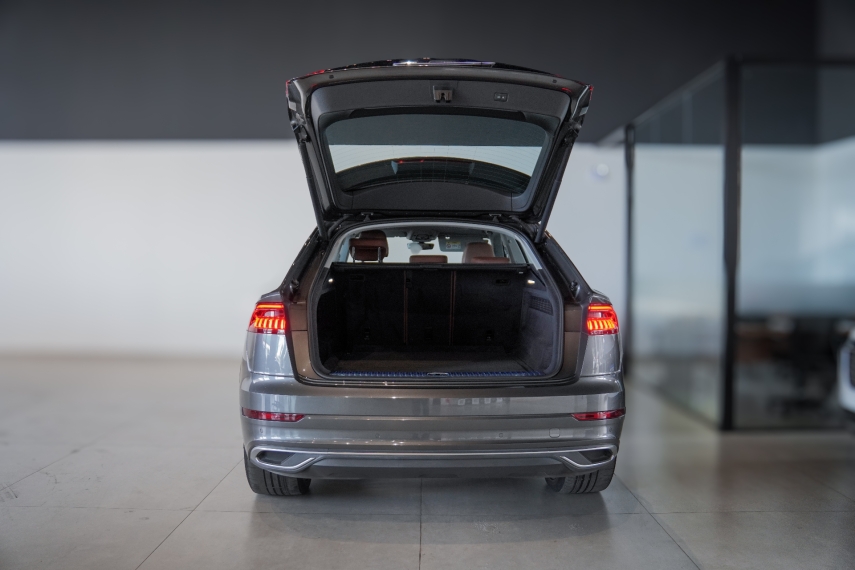 audi q8 3.0 tfsi gasolina performance quattro tiptronic.