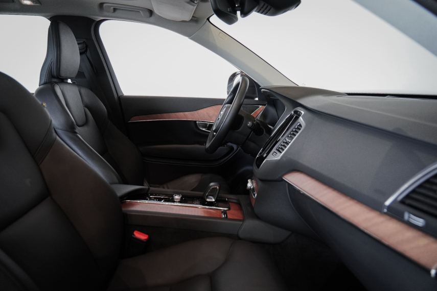 volvo xc90 2.0 t8 recharge plus awd geartronic