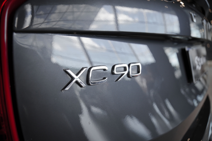volvo xc90 2.0 t8 recharge plus awd geartronic