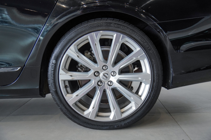 volvo s90 2.0 t8 hybrid inscription awd geartronic.