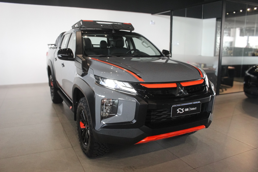 mitsubishi l200 triton 2.4 16v turbo diesel sport savana cd 4p 4x4 automatico 2.0 2024 mitsubishi l200 triton 2.4 16v turbo diesel sport savana cd 4p 4x4 automatico 2.0 2024