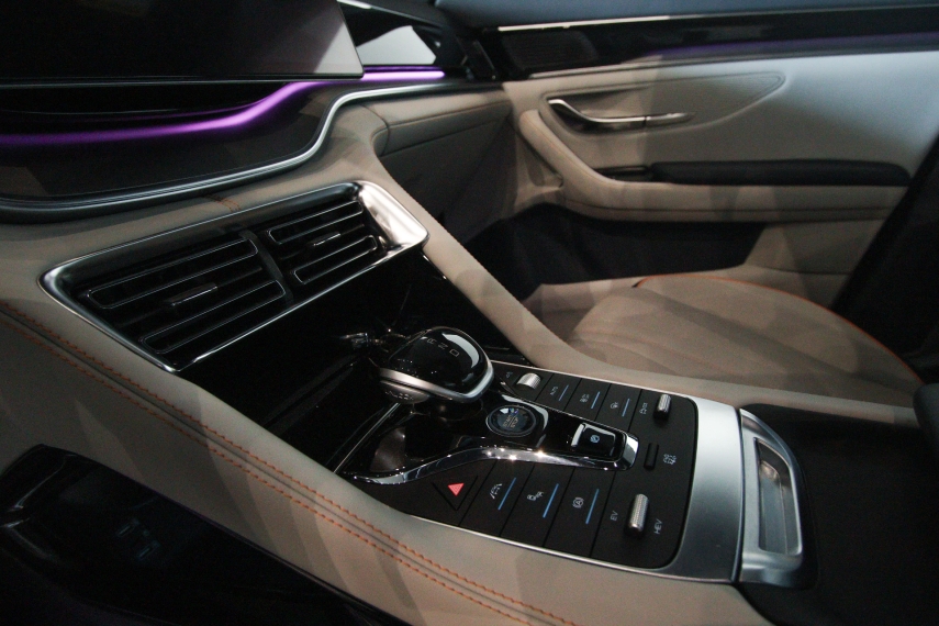 byd song plus 1.5 dm-i hibrido automatico eletrico 4p 2025
