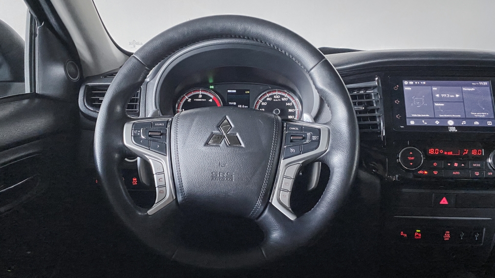 mitsubishi l200 triton 2.4 16v turbo diesel sport hpe-s urban cd 4p 4x4 automatico 2.0 20253