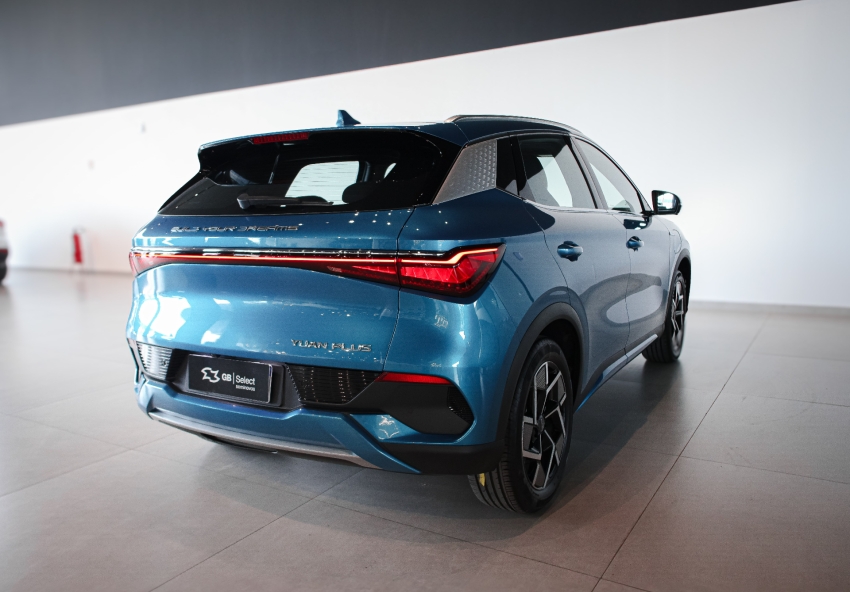byd yuan plus 60,8 kw eletrico 4p automatico 2024