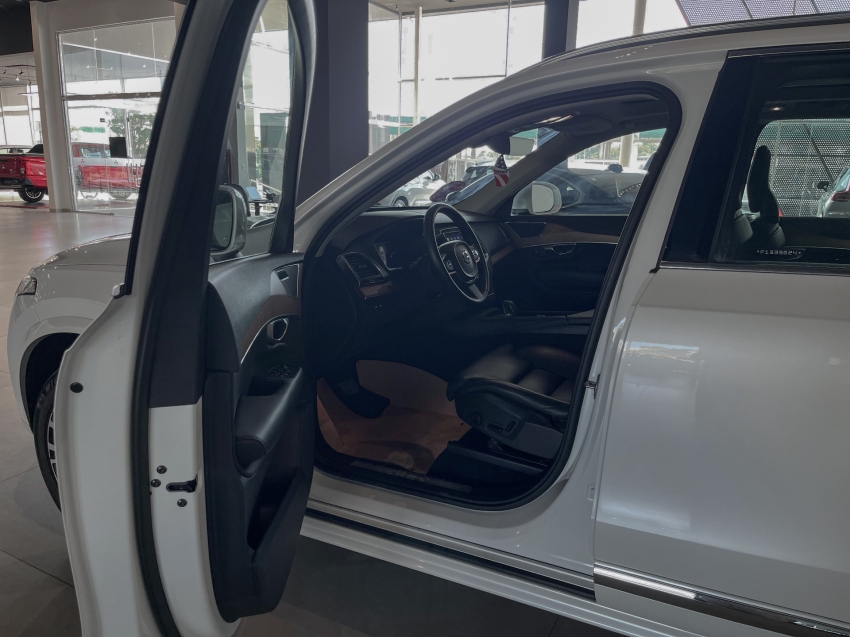 volvo xc90 2.0 t8 recharge plus awd geartronic 4.9 hibrido 4p automatico 2023