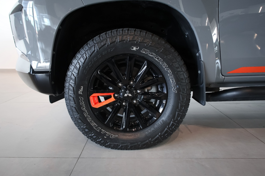 mitsubishi l200 triton 2.4 16v turbo diesel sport hpe sertoes cd 4p 4x4 automatico 2024