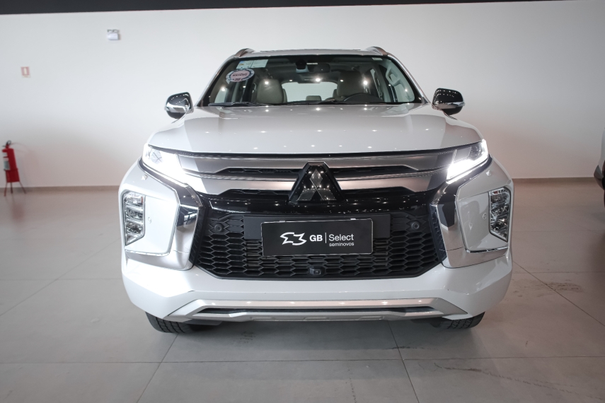 mitsubishi pajero sport 2.4 16v mivec turbo diesel hpe-s awd automatico 2.5 5p 2024