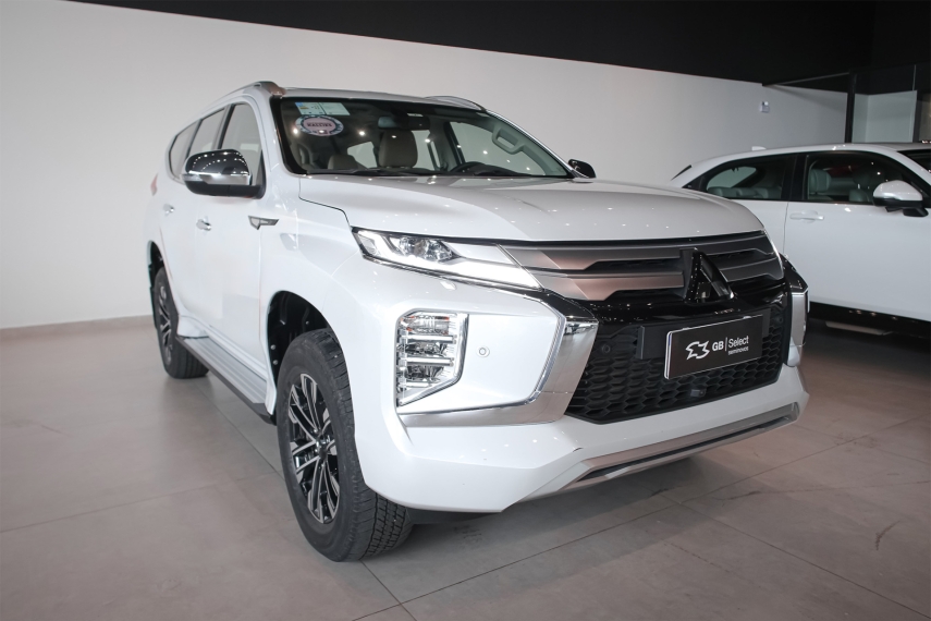 mitsubishi pajero sport 2.4 16v mivec turbo diesel hpe-s awd automatico 2.5 5p 2024