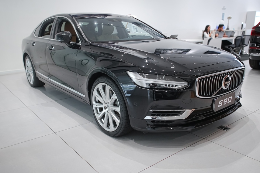volvo s90 2.0 t8 hybrid inscription awd geartronic hibrido 4p automatico 2020 volvo s90 2.0 t8 hybrid inscription awd geartronic hibrido 4p automatico 2020