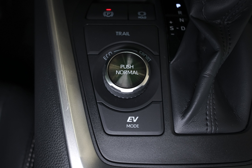 toyota rav4 2.5 vvt-ie hybrid sx connect awd cvt hibrido 5p automatico 2024