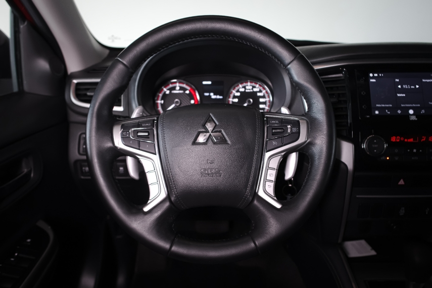 mitsubishi l200 triton 2.4 16v turbo diesel sport hpe cd 4p 4x4 automatico 2.0 202311