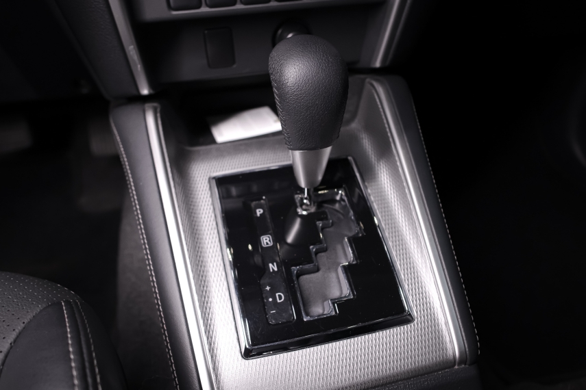 mitsubishi l200 triton 2.4 16v turbo diesel sport hpe cd 4p 4x4 automatico 2.0 20238