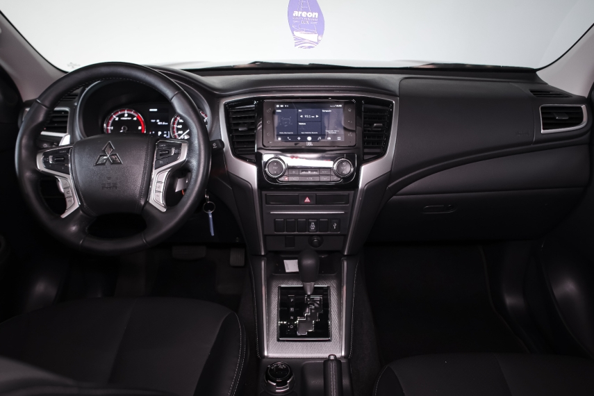 mitsubishi l200 triton 2.4 16v turbo diesel sport hpe cd 4p 4x4 automatico 2.0 20237