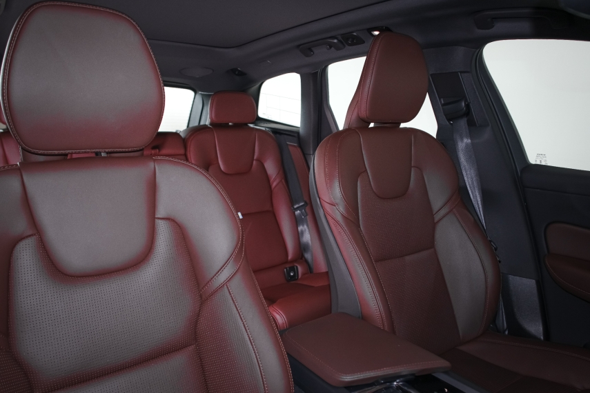 volvo xc60 2.0 t8 recharge ultimate awd geartronic 6.0 hibrido 5p automatico 202410