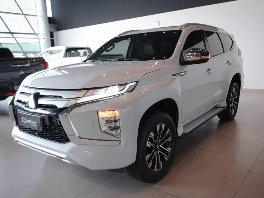 mitsubishi pajero sport 2.4 16v mivec turbo diesel hpe-s awd automatico 5p 20232