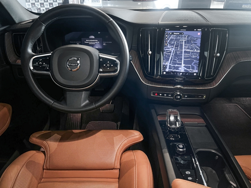volvo xc60 2.0 t8 recharge ultimate awd geartronic hibrido 5p automatico 20243