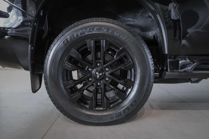 mitsubishi pajero sport 2.4 16v mivec turbo diesel hpe awd automatico 5p 20234