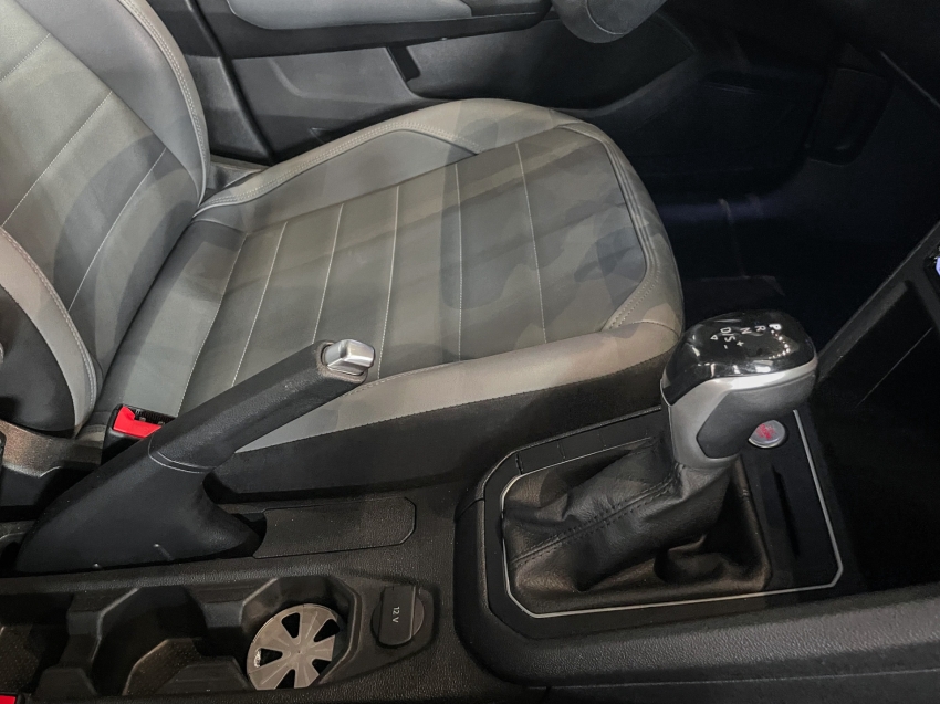 volkswagen nivus 1.0 200 tsi total flex highline automatico 5p 20246