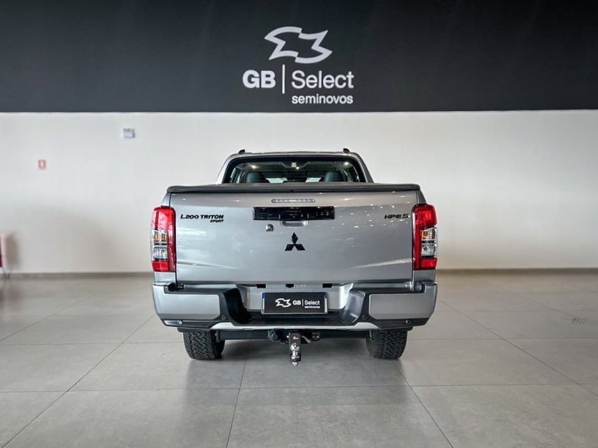 mitsubishi l200 triton 2.4 16v turbo diesel sport hpe-s cd 4p 4x4 automatico 2.0 202412