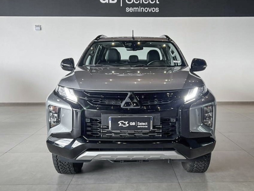 mitsubishi l200 triton 2.4 16v turbo diesel sport hpe-s cd 4p 4x4 automatico 2.0 20241