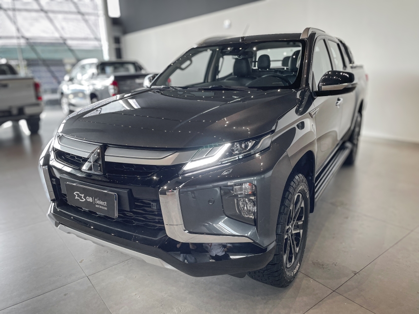 mitsubishi l200 triton 2.4 16v turbo diesel sport hpe-s cd 4p 4x4 automatico 20241