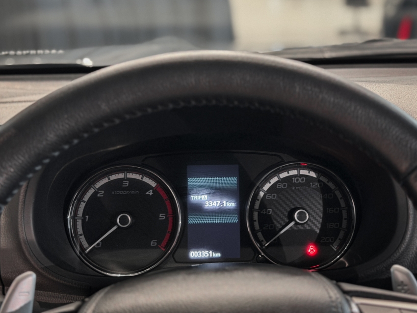 mitsubishi l200 triton 2.4 16v turbo diesel sport hpe-s cd 4p 4x4 automatico 2.0 20256