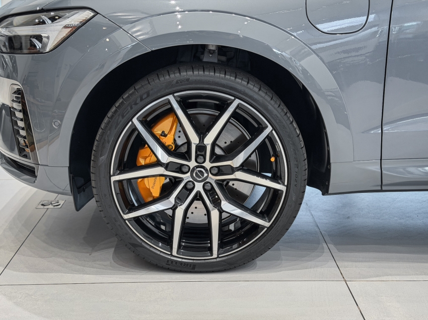 volvo xc60 2.0 t8 recharge polestar engineered awd geartronic 1.9 hibrido 4p automatico 202415