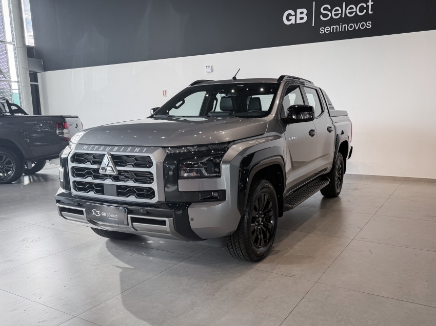 mitsubishi triton 2.4 biturbo diesel cd katana 4x4 automatico 4p 20262