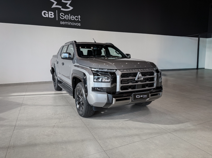mitsubishi triton 2.4 biturbo diesel cd katana 4x4 automatico 4p 2026