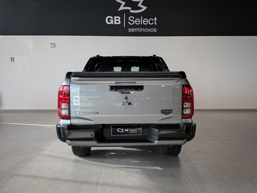 mitsubishi triton 2.4 biturbo diesel cd katana 4x4 automatico 4p 202614