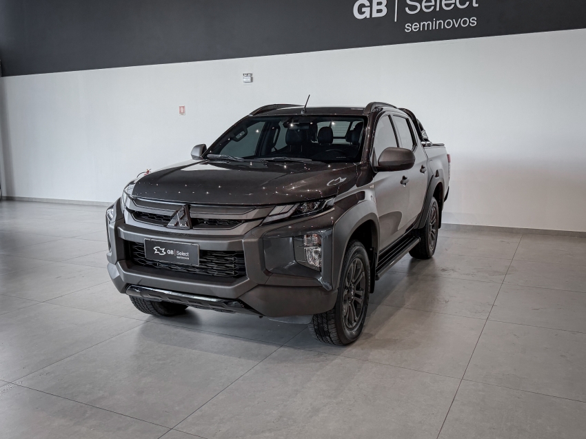 mitsubishi l200 triton 2.4 16v turbo diesel sport gls cd 4p 4x4 automatico 2.0 20251