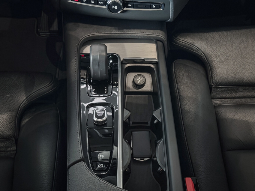 volvo xc90 2.0 t8 hybrid inscription expression awd geartronic hibrido 5p automatico 20225