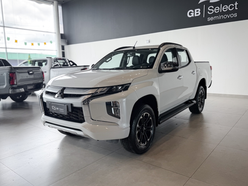 mitsubishi l200 triton 2.4 turbo diesel 4x4 at sport hpe 2.0 4p automatico 20242