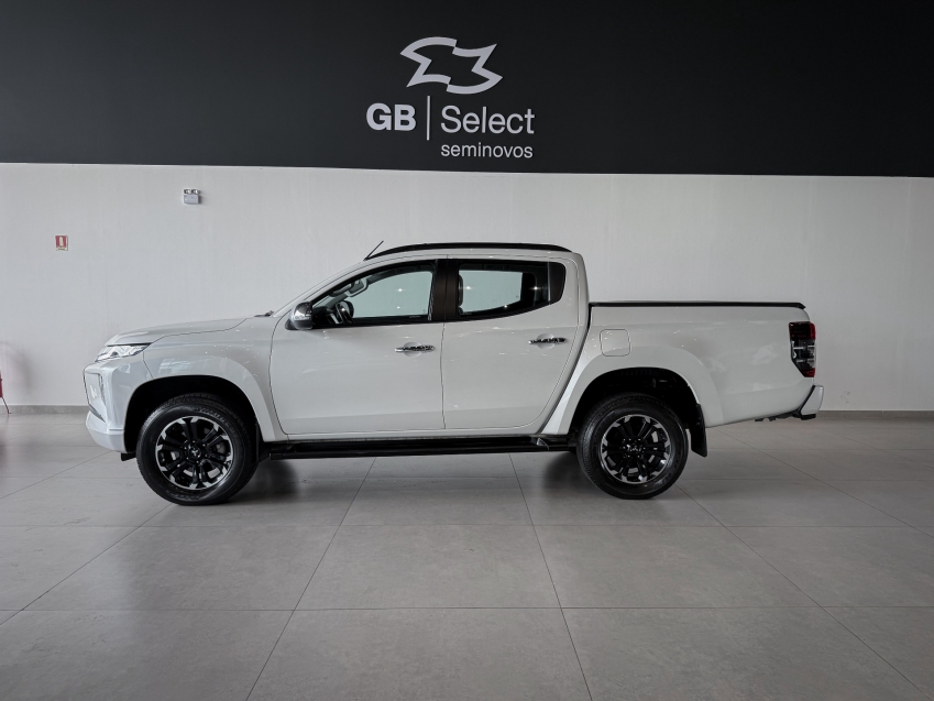 mitsubishi l200 triton 2.4 turbo diesel 4x4 at sport hpe 2.0 4p automatico 20243