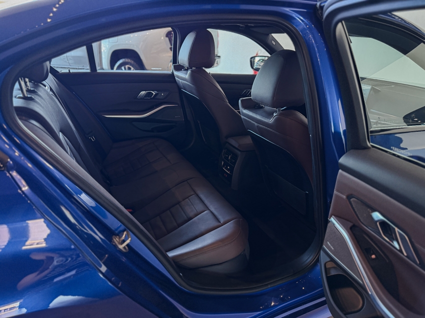 320 ia 2.0 tb m sport a. flex/m. 4p5