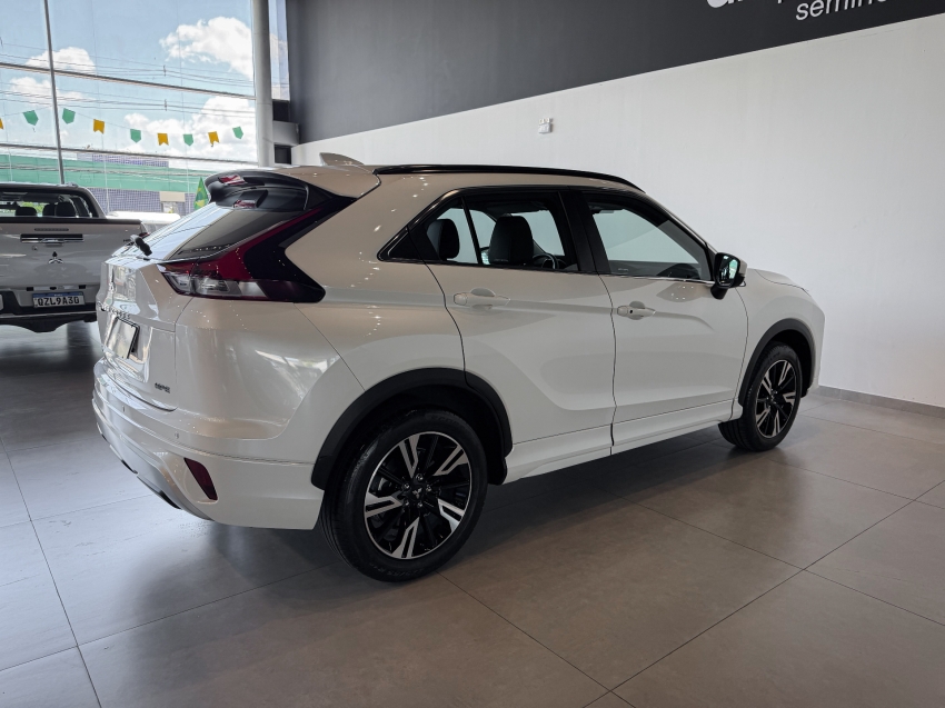 eclipse cross 1.5 mivec turbo gasolina h13
