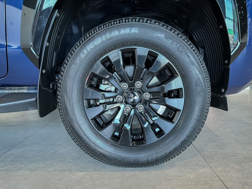 triton katana 2.4 biturbo diesel cd 4x410