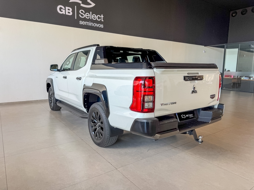 triton  katana 2.4 diesel 4x411