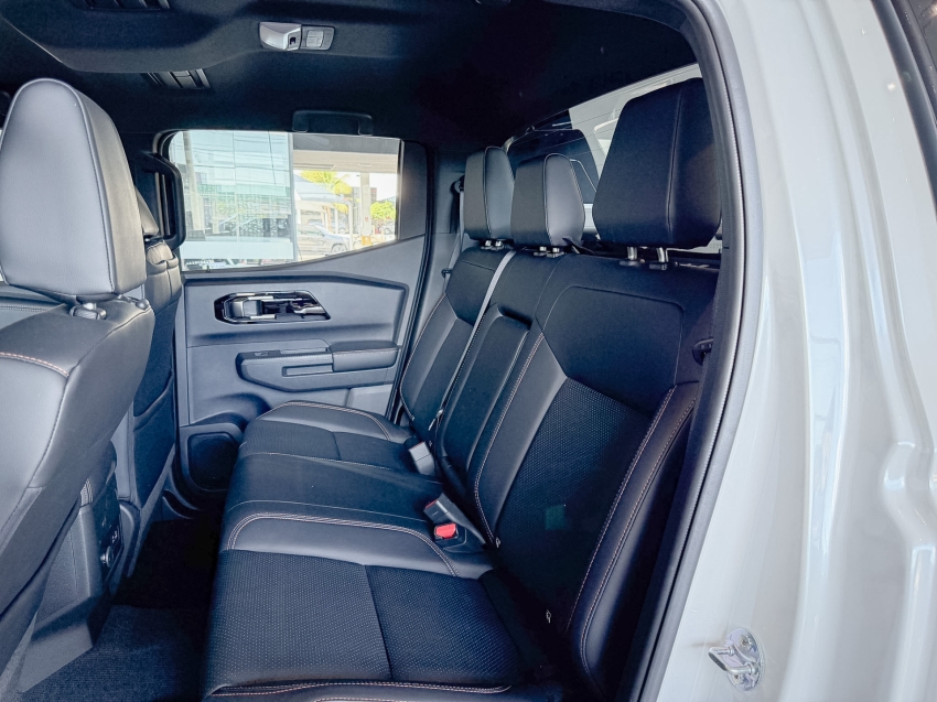 triton  katana 2.4 diesel 4x49