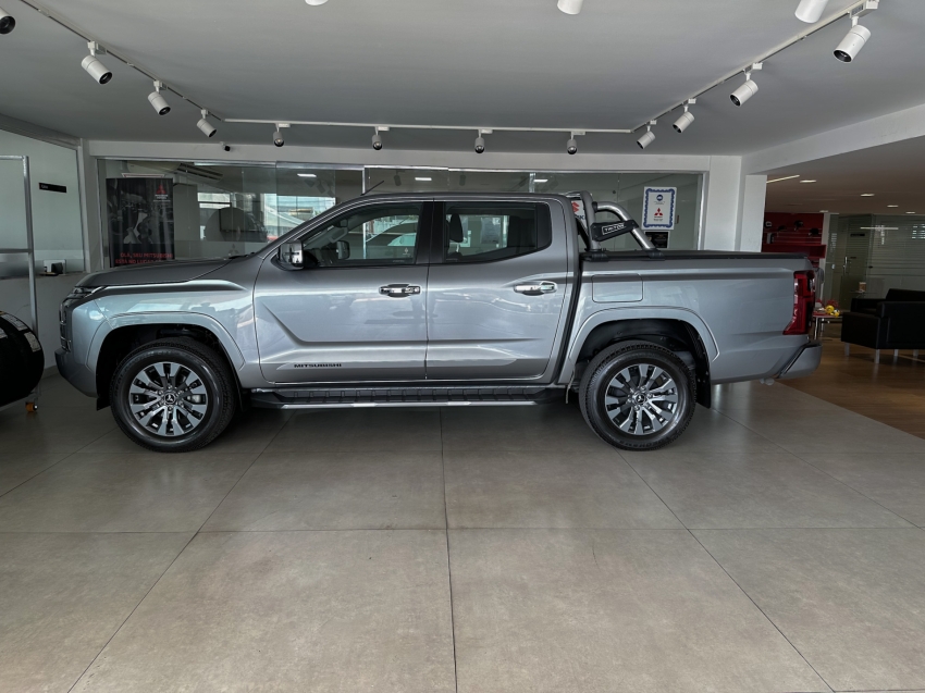 triton 2.4 biturbo diesel cd hpe-s 4x43