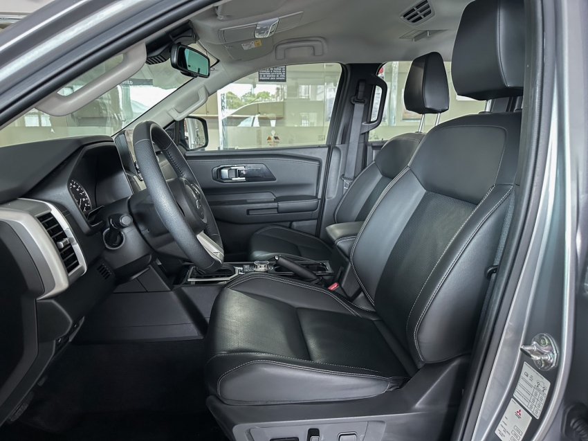 triton 2.4 biturbo diesel cd hpe-s 4x47