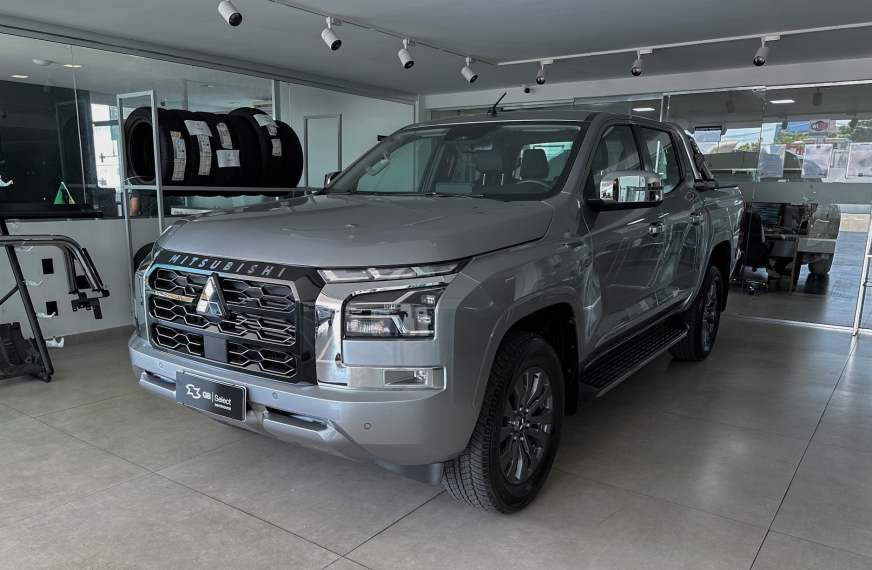 triton 2.4 biturbo diesel cd hpe-s 4x42
