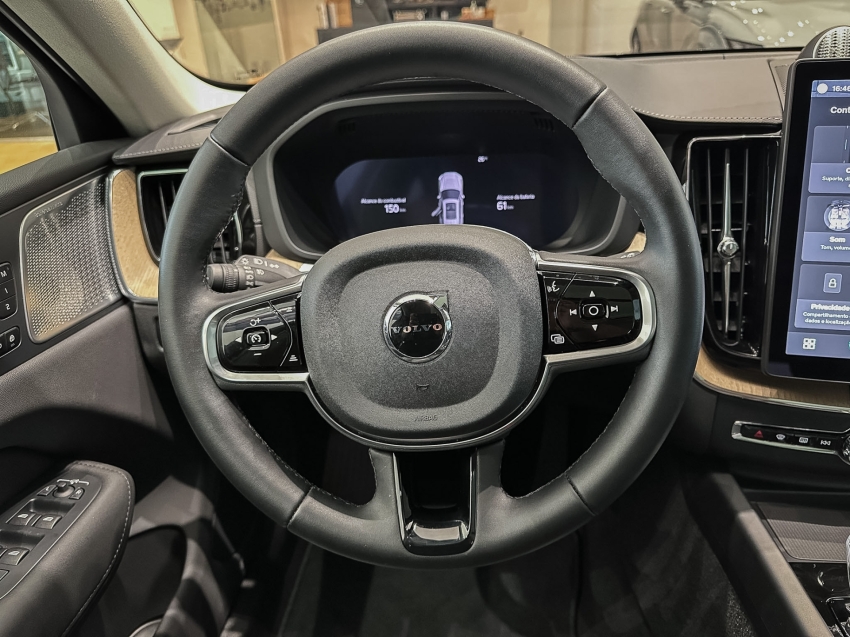 xc60 t8 ultra4