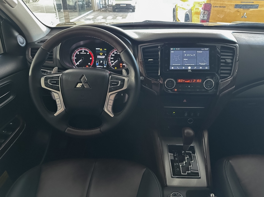 l200 triton hpes terra 4x44