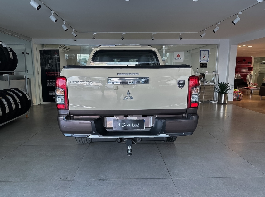 l200 triton hpes terra 4x426